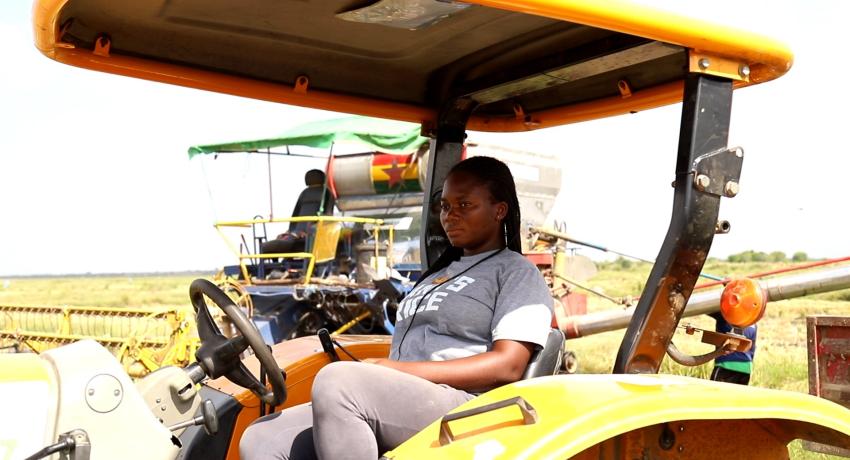 From 'Gobɛ' Vendor to Rice Farmer – A HAPPY Transformation